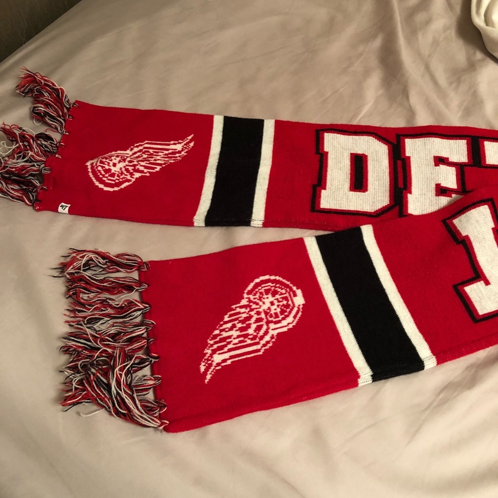 Red Wings Detroit Scarf